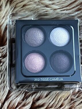 Chanel quadra eyeshadow tisse camelia 202 insert